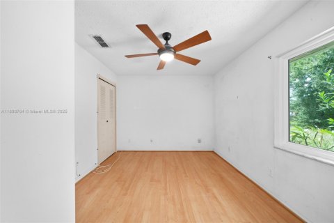 Casa en venta en Sebring, Florida, 3 dormitorios № 2035526 - foto 17