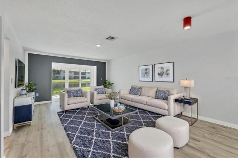 Condominio en venta en Venice, Florida, 2 dormitorios, 107.3 m2 № 1568594 - foto 4