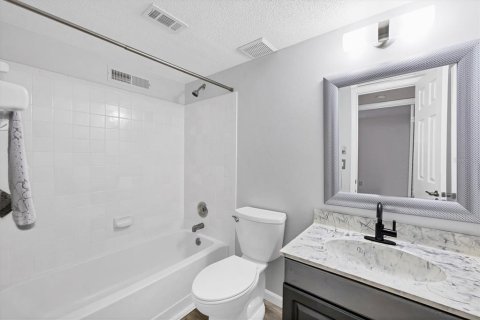 Condominio en venta en Venice, Florida, 2 dormitorios, 107.3 m2 № 1568594 - foto 19