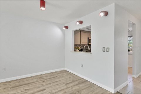 Condominio en venta en Venice, Florida, 2 dormitorios, 107.3 m2 № 1568594 - foto 13