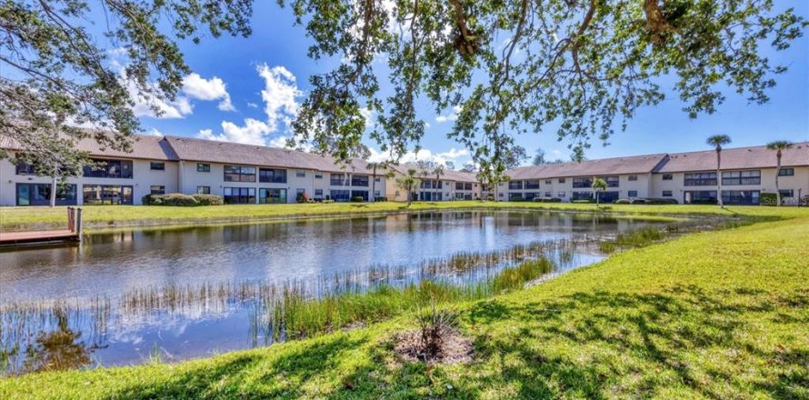 Condominio en Venice, Florida, 2 dormitorios  № 1568594