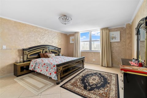 Condo in Sunny Isles Beach, Florida, 3 bedrooms  № 2390107 - photo 28