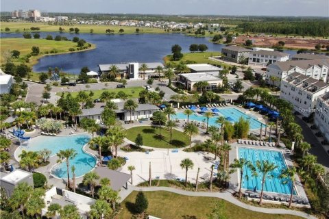 Townhouse in Orlando, Florida 3 bedrooms, 179.77 sq.m. № 1847270 - photo 14