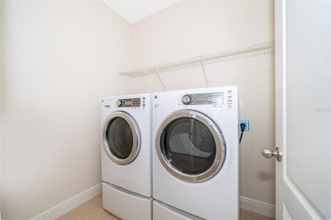 Townhouse in Orlando, Florida 3 bedrooms, 179.77 sq.m. № 1847270 - photo 26