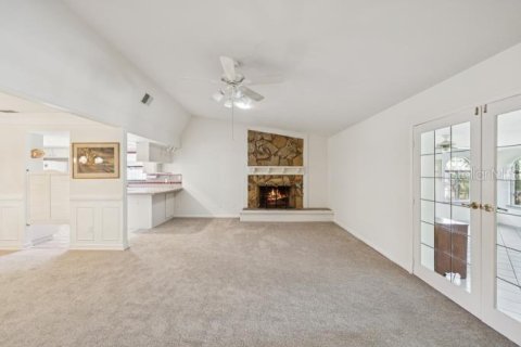 House in Tampa, Florida 4 bedrooms, 206.99 sq.m. № 1881406 - photo 12