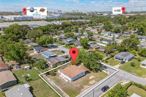 Casa en venta en Orlando, Florida, 4 dormitorios, 98.29 m2 № 1845165 - foto 5