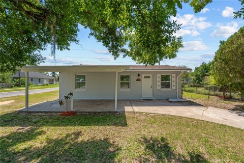 Casa en venta en Orlando, Florida, 4 dormitorios, 98.29 m2 № 1845165 - foto 1