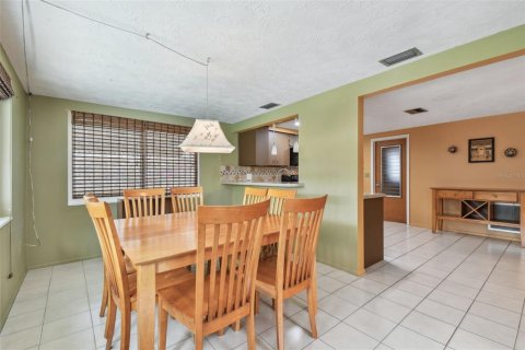 Casa en venta en Holiday, Florida, 2 dormitorios, 112.97 m2 № 1734042 - foto 23