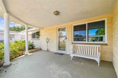 Casa en venta en Holiday, Florida, 2 dormitorios, 112.97 m2 № 1734042 - foto 3