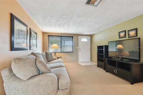 Casa en venta en Holiday, Florida, 2 dormitorios, 112.97 m2 № 1734042 - foto 9