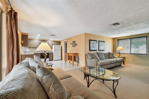 Casa en venta en Holiday, Florida, 2 dormitorios, 112.97 m2 № 1734042 - foto 13