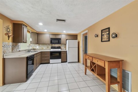 Casa en venta en Holiday, Florida, 2 dormitorios, 112.97 m2 № 1734042 - foto 14