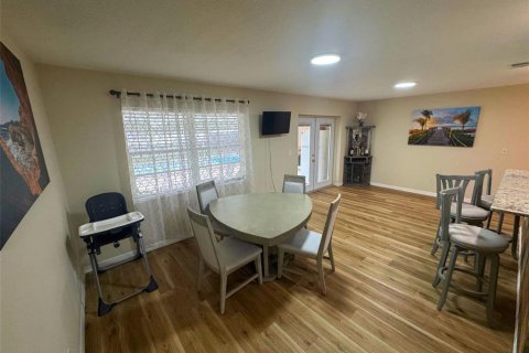 Casa en venta en Holiday, Florida, 4 dormitorios, 170.66 m2 № 1906566 - foto 12