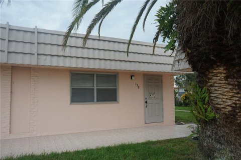 Condo in Sun City Center, Florida, 1 bedroom  № 2234749