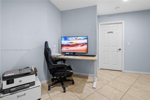 Купить таунхаус в Форт-Лодердейл, Флорида 3 спальни, 218.32м2, № 1958071 - фото 26