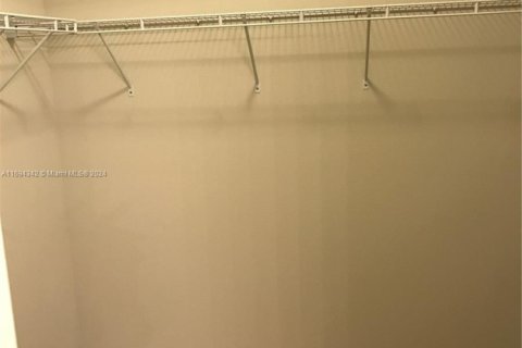 Villa ou maison à vendre à Kissimmee, Floride: 3 chambres, 148.64 m2 № 2035799 - photo 8