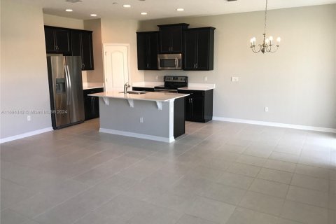 Villa ou maison à vendre à Kissimmee, Floride: 3 chambres, 148.64 m2 № 2035799 - photo 15