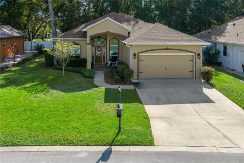 Casa en Ocala, Florida 2 dormitorios, 139.17 m2 № 2372834