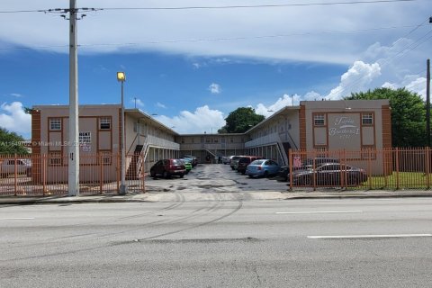 Дом в Майами, Флорида 1 спальня, 46.45м2 № 1964881