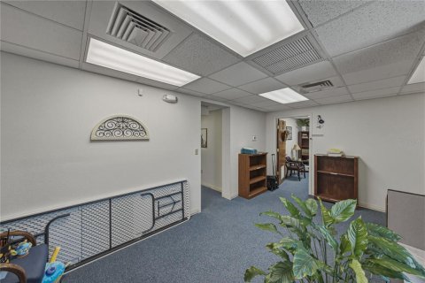 Купить коммерческую недвижимость в Бартоу, Флорида 499.44м2, № 2132313 - фото 11