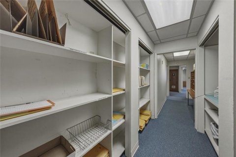 Купить коммерческую недвижимость в Бартоу, Флорида 499.44м2, № 2132313 - фото 8