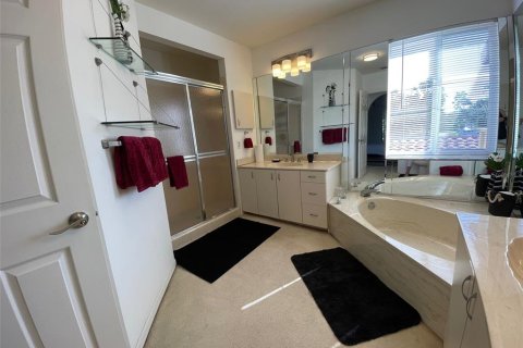 Condominio en alquiler en Bradenton, Florida, 2 dormitorios, 123.28 m2 № 1616212 - foto 17