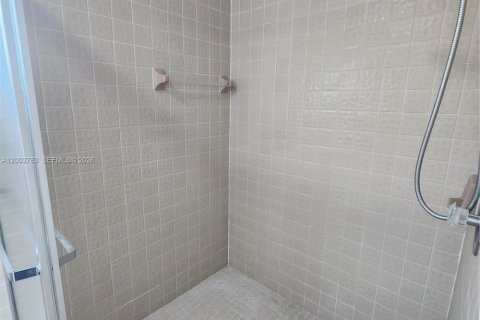 Снять в аренду виллу или дом в Купер-Сити, Флорида 3 спальни, 167.78м2, № 2066401 - фото 17