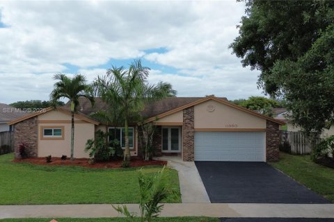 Дом в Купер-Сити, Флорида 3 спальни, 167.78м2 № 2066401