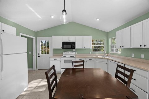 House in Lake City, Florida 2 bedrooms, 73.58 sq.m. № 2391377 - photo 6