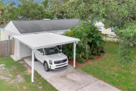 Villa ou maison à vendre à Tampa, Floride: 3 chambres, 97.55 m2 № 1898973 - photo 1