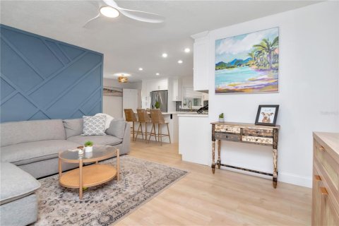 Villa ou maison à vendre à Tampa, Floride: 3 chambres, 97.55 m2 № 1898973 - photo 7