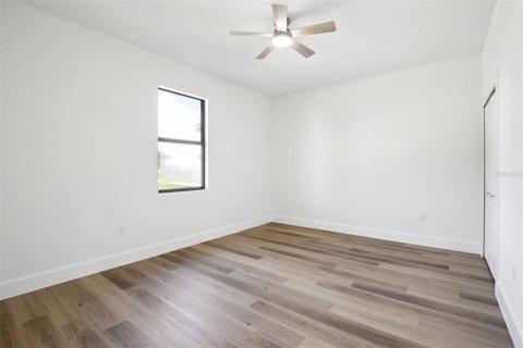 Apartamento en alquiler en Port Charlotte, Florida, 3 dormitorios, 120.77 m2 № 1910481 - foto 27