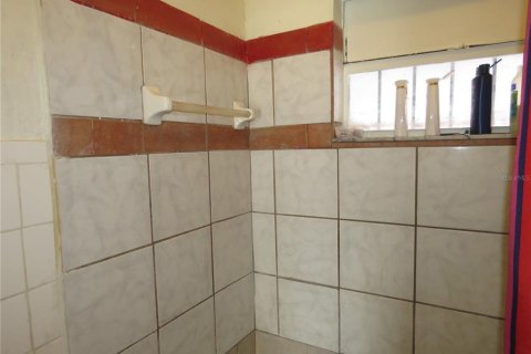 Propiedad comercial en venta en Tampa, Florida, 53.14 m2 № 1509052 - foto 7