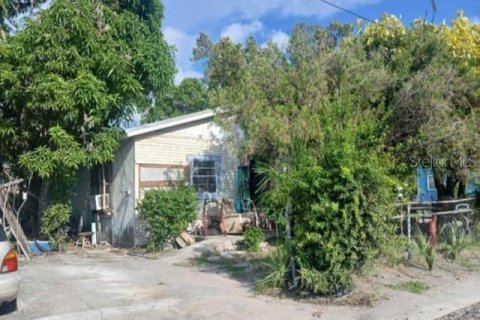 House in Palmetto, Florida 3 bedrooms, 120.4 sq.m. № 1919664 - photo 1