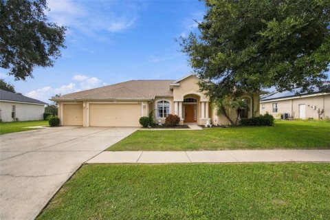 Villa ou maison à Brooksville, Floride 3 chambres, 188.41 m2 № 2398773
