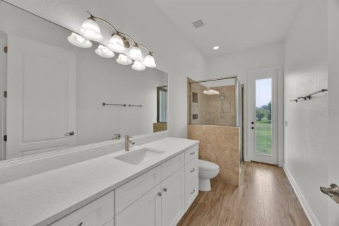 House in Lakeland, Florida 4 bedrooms, 291.43 sq.m. № 1908928 - photo 20