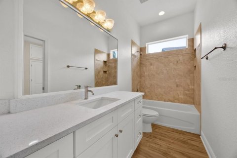 House in Lakeland, Florida 4 bedrooms, 291.43 sq.m. № 1908928 - photo 23