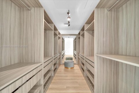 Снять в аренду кондоминиум в Майами-Бич, Флорида 3 спальни, 250м2, № 1944266 - фото 19