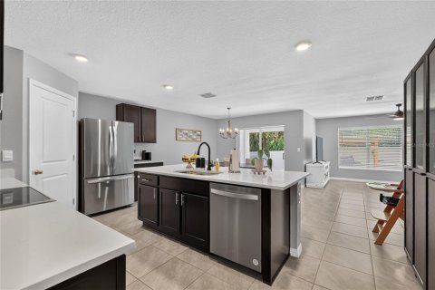 Villa ou maison à vendre à Summerfield, Floride: 4 chambres, 169.73 m2 № 2258371 - photo 6