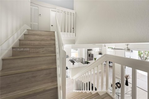 Touwnhouse à vendre à Pembroke Pines, Floride: 4 chambres, 155.98 m2 № 2171268 - photo 14