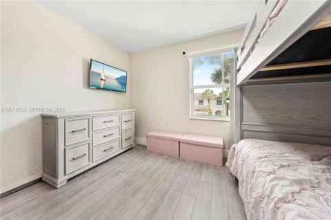 Touwnhouse à vendre à Pembroke Pines, Floride: 4 chambres, 155.98 m2 № 2171268 - photo 18