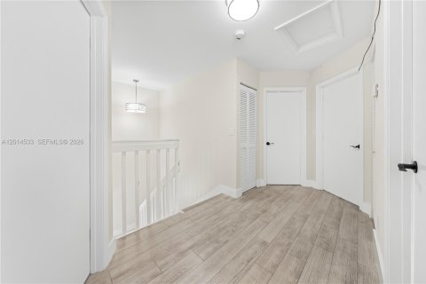 Touwnhouse à vendre à Pembroke Pines, Floride: 4 chambres, 155.98 m2 № 2171268 - photo 15