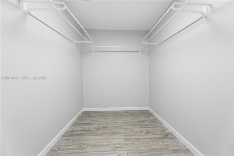 Touwnhouse à vendre à Pembroke Pines, Floride: 4 chambres, 155.98 m2 № 2171268 - photo 27
