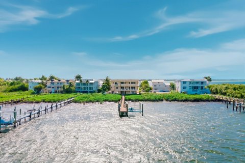 Casa en venta en Key Largo, Florida, 5 dormitorios, 447.97 m2 № 1992895 - foto 24