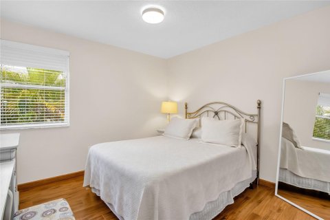 Villa ou maison à louer à Miami, Floride: 3 chambres, 149.57 m2 № 2076440 - photo 20