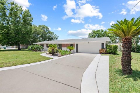 House in Longwood, Florida 3 bedrooms, 134.8 sq.m. № 1815731 - photo 27