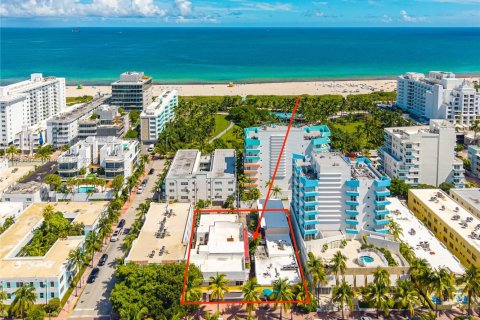 Коммерческая недвижимость в Майами-Бич, Флорида № 2020563