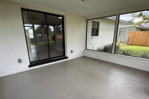 Villa ou maison à louer à Ocala, Floride: 3 chambres, 132.66 m2 № 2376763 - photo 21