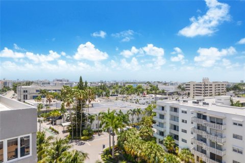 Купить кондоминиум в Бей-Харбор-Айлендс, Флорида 3 спальни, 160.81м2, № 1983196 - фото 12