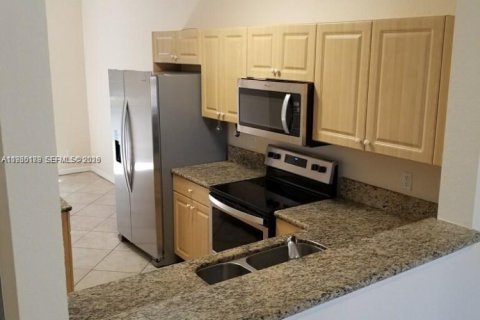 Touwnhouse à vendre à Riviera Beach, Floride: 3 chambres, 122.45 m2 № 2080714 - photo 7